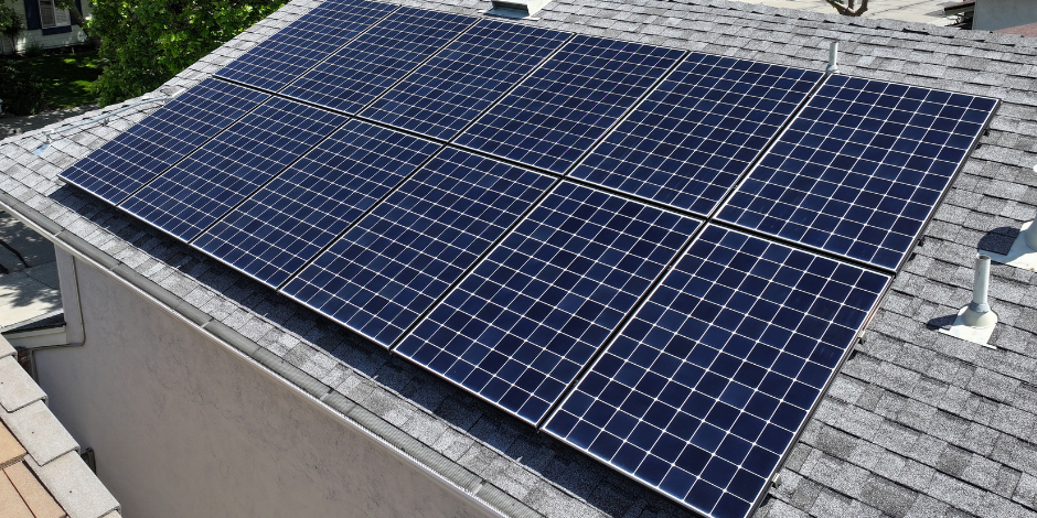 12 panel rooftop solar array